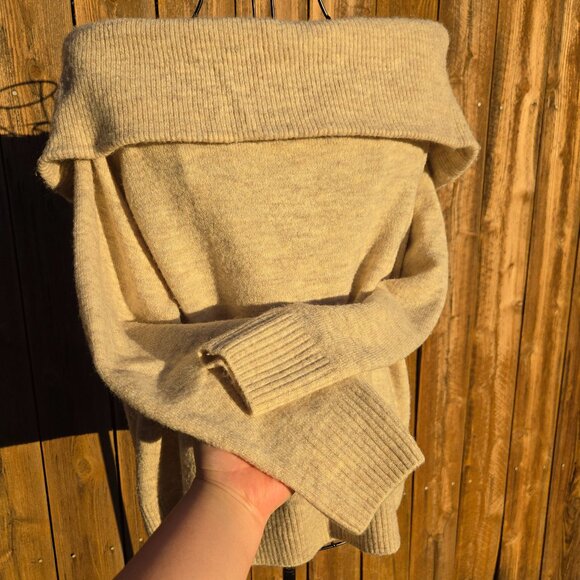 H&M Off-the-Shoulder Sweater - Picture 3 of 6